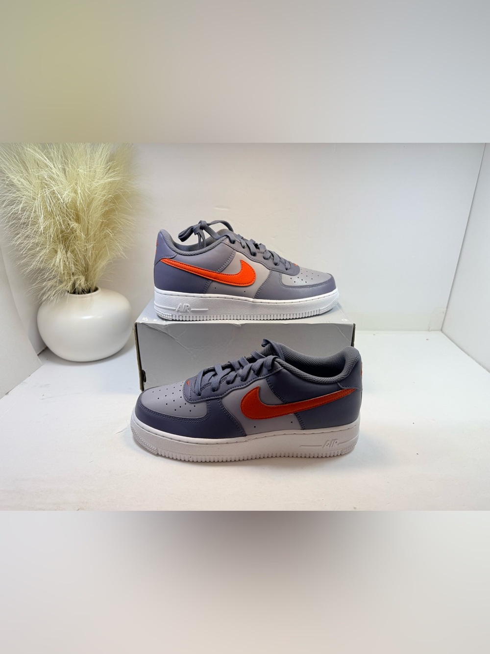 118. Nike Air Force 1 7 youth or 8.5 women
